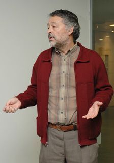Dr. Hernán Ramírez