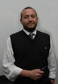 Dr. Alex Flores