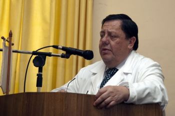 Dr. Rodrigo Fernández